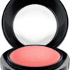 Rouge à lèvres mat MAC HEROINE couleur Hey longue tenue-3