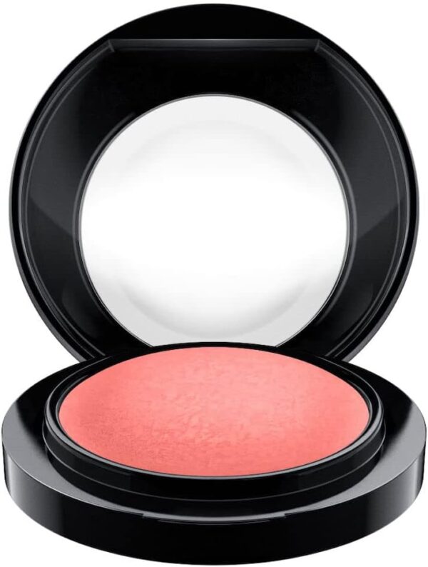 Rouge à lèvres mat MAC HEROINE couleur Hey longue tenue-3